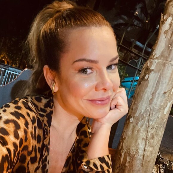Fernanda Souza ter se descoberto com namorada Eduarda Porto: 'Processo acolhedor'