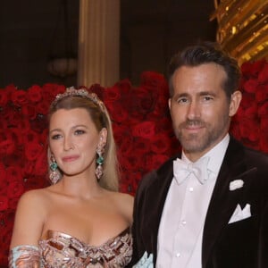 Met Gala 2022: relacionamento de Ryan Reynolds e Blake Lively foi visto como modelo a ser seguido na web
