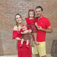 Thaeme Mariôto e Fábio Elias são pais de Liz, de 3 anos, e Ivy, de 7 meses