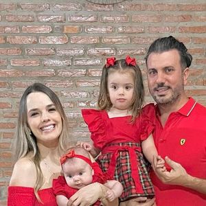 Thaeme Mariôto e Fábio Elias são pais de Liz, de 3 anos, e Ivy, de 7 meses
