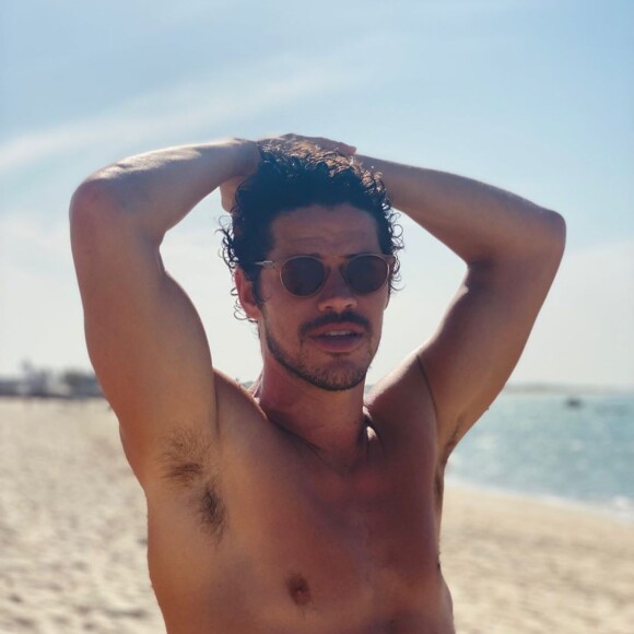 José Loreto após polêmica com Gabi Martins: 'Acho desnecessário expor todo mundo que ficamos na vida'