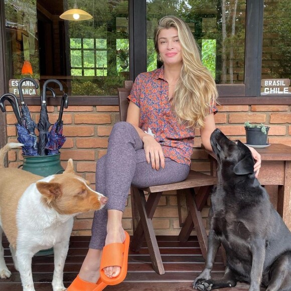 Grazi Massafera admitiu que a segurança de se aceitar como é só chegou com a nova idade