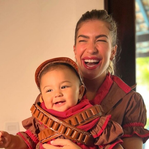 Lorena Improta contou que tem câmera no quarto da filha: 'Vejo toda hora'