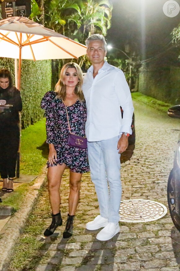 Flávia Alessandra e Otaviano Costa curtiram festa de Ingrid Guimarães no Rio de Janeiro