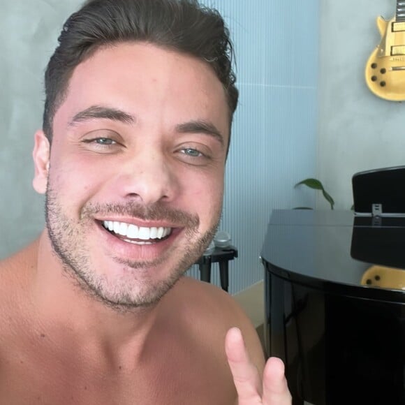 Wesley Safadão precisou operar uma hérnia de disco