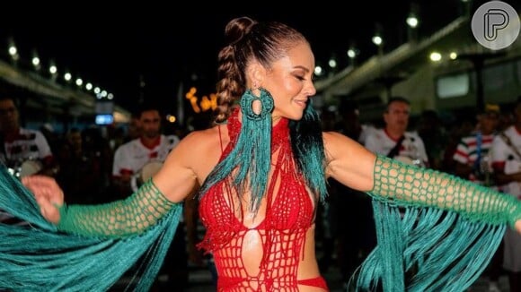 Paolla Oliveira relembra Carnaval em novas fotos nas redes sociais