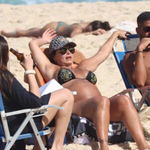 Joaquim, filho de Viviane Araujo e Guilherme Militão, deve nascer no próximo mês