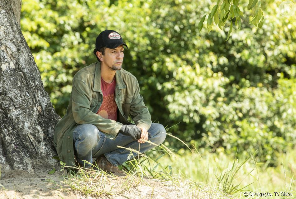 José Lucas de Nada vai aceitar casamento com Érica, na novela 'Pantanal'