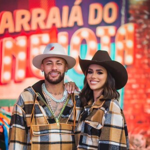 Traição de Neymar teria acontecido durante o arraial promovido pelo jogador