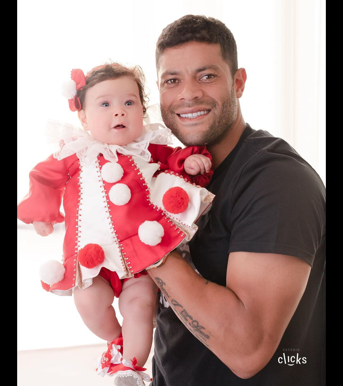 Foto Hulk E Camila Ngelo Vestiram A Filha Como Palhacinha Purepeople