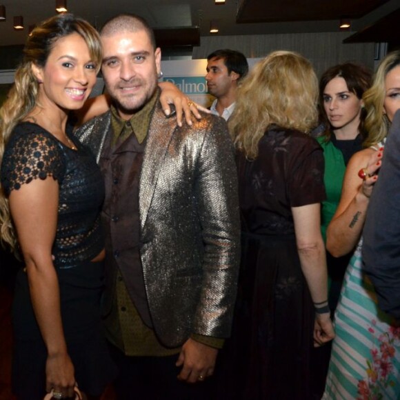 Milena Rocha, ex-mulher de Diogo Nogueira, foi perguntada: 'Sou separada e tenho um filho desse casamento, nos damos muito bem. Você se dá bem com o Diogo?'