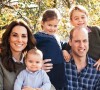 Príncipe William e Kate Middleton se mudam de um palácio com 14 quartos para um casa com 4
 
