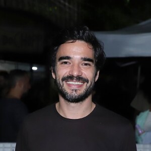 Caio Blat se reuniu com elenco de 'Mar do Sertão' para assistir à novela