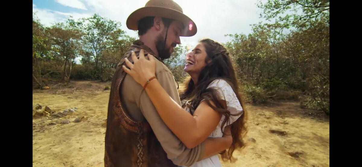 Foto Na Novela Mar Do Sertão Tertulinho Esconderá De Candoca Que Zé