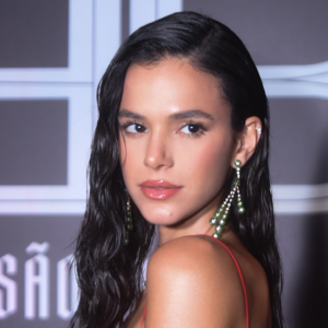 Bruna Marquezine fez uma publicação que denota que ela votará no candidato Luiz Inácio Lula da Silva nestas eleições