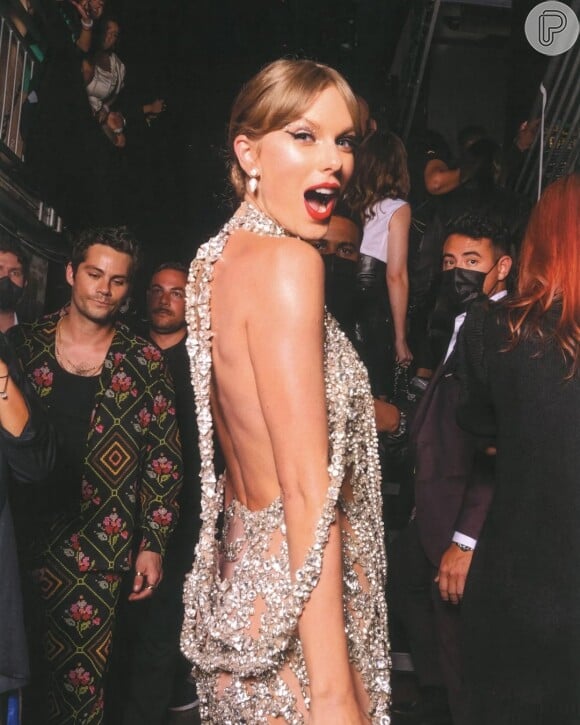 O vestido de Taylor Swift no VMA foi um dos que mais ganhou elogios nas redes sociais