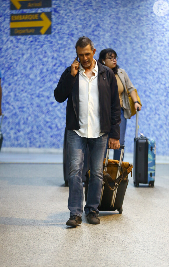 Marcos Pasquim também foi flagrado no Aeroporto Santos Dumont, no Rio de Janeiro, nesta quinta-feira (01)