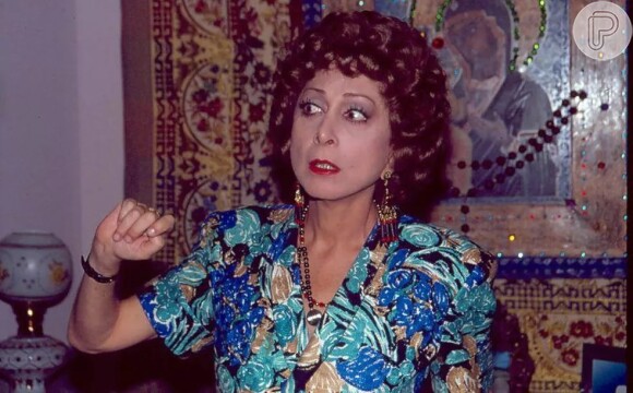 Dona Armênia (Aracy Balabanian) e seus filhos apareceram pela primeira vez na novela 'Rainha da Sucata' (1990)