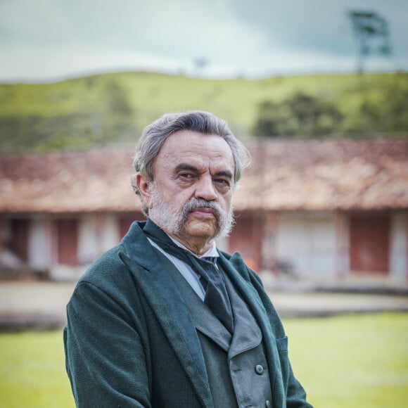 José Dumont em foto da novela 'Nos Tempos do Imperador'