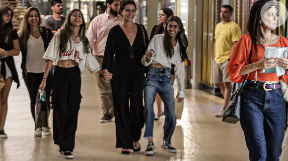 Filhas de Giovanna Antonelli se divertiram diante da câmera do fotógrafo