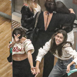 Filhas de Giovanna Antonelli, Antônia e Sofia, são proibidas de usar rede social, mas as dancinhas estão em dia!