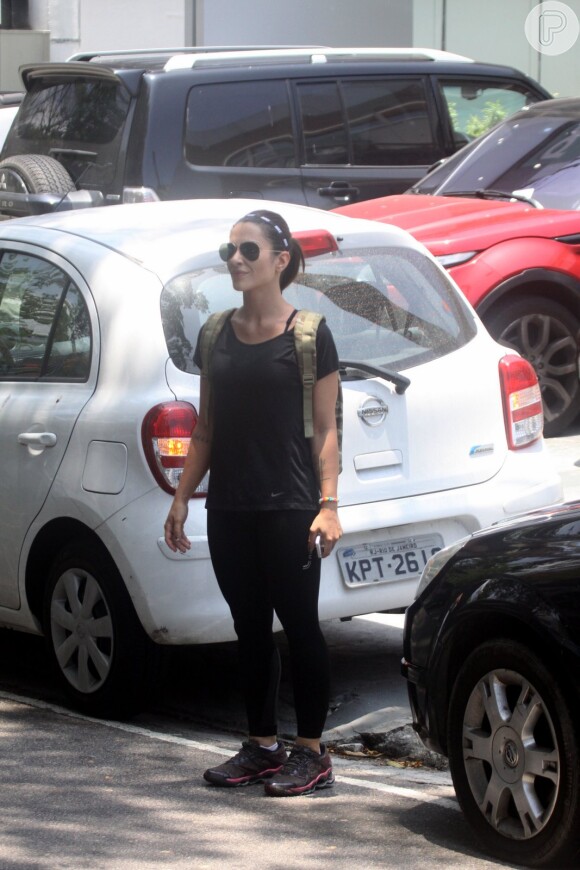 Cauã Reymond e Cleo Pires vão à academia na sexta-feira, 26 de dezembro de 2014, na Barra da Tijuca, na Zona Oeste do Rio de Janeiro