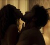 Ari (Chay Suede) fez sexo com Brisa (Lucy Alves), sua ex-noiva, na novela 'Travessia'