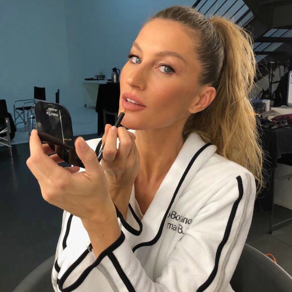 Gisele Bündchen fez a primeira viagem internacional após separação