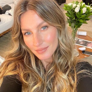 Gisele Bündchen está solteira desde o fim do casamento com Tom Brady