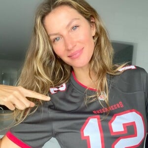 Apesar dos rumores, fontes próximas a Gisele Bündchen afirmam que não está rolando romance com o professor de jiu-jitsu