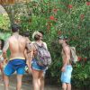 Giovanna Ewbank e Bruno Gagliasso curtiram praia em Fernando de Noronha
