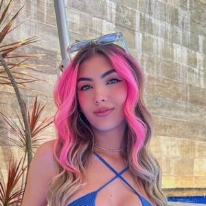 A streamer Ale Maze também ganhou o follow de Richarlison