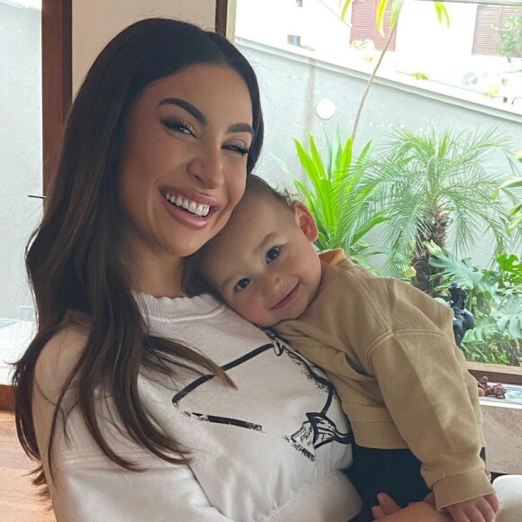 Bianca Andrade é mãe do pequeno Cris, de 1 ano