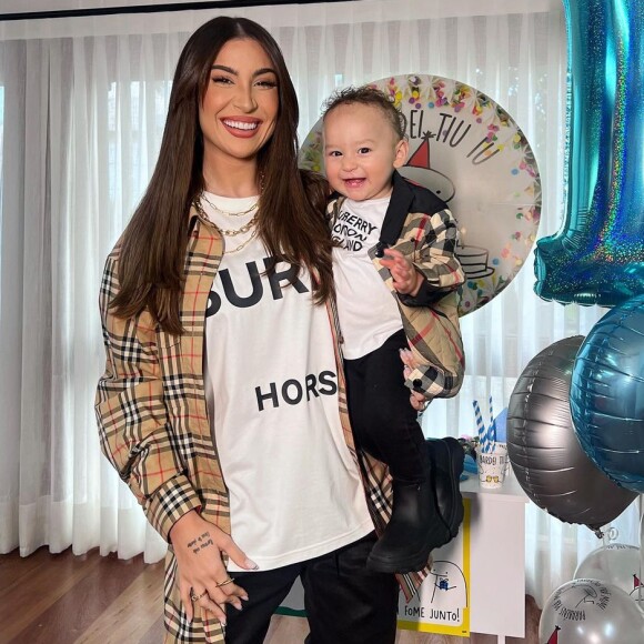 Bianca Andrade foi criticada por deixar filho com Fred para ir à Farofa da Gkay