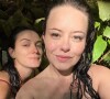 Ex-mulher de Rafael Cardoso, Mariana Bridi aproveitou uma cachoeira com Bianca Bin