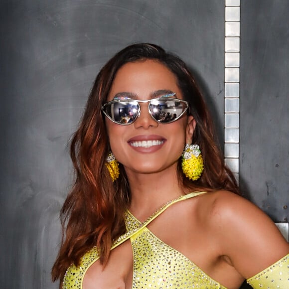 Anitta se apresentou no Carnatal neste sábado, 10 de dezembro de 2022