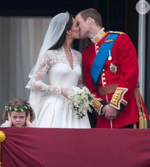 The Crown: série poderá mostrar o início do relacionamento de William e Kate