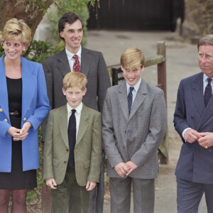The Crown: escândalos tomaram conta da família real e levantou um debate sobre gastos públicos