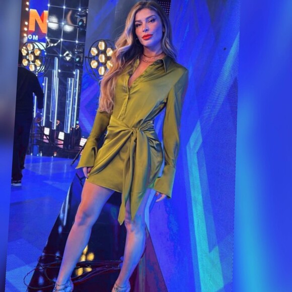 Look verde é perfeito para o signo de Câncer usar no Réveillon: a atriz Grazi Massafera, nativa desse signo, já elegeu vestido verde elegante