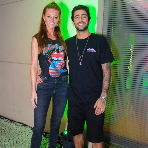 Pedro Scooby é casado com a modelo Cíntia Dicker