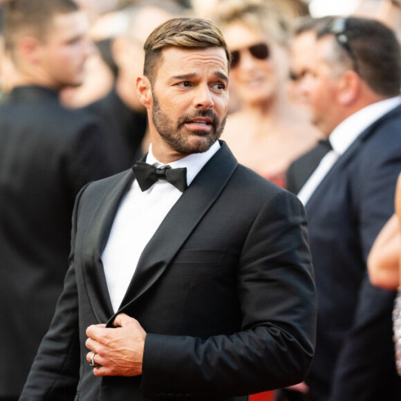 Há alguns meses, Ricky Martin foi denunciado por assédio.