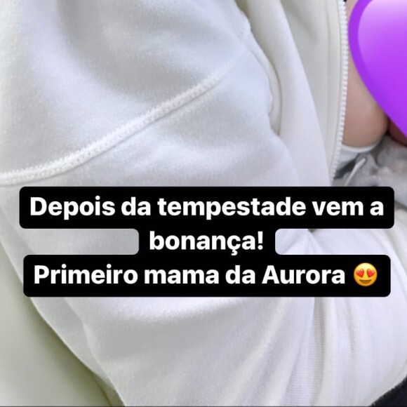 Filha de Pedro Scooby mostra Cintia Dicker mamou pela primeira vez desde o nascimento
