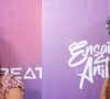 Anitta já deu início aos shows de ensaio para o Carnaval e tem chamado atenção pelos looks