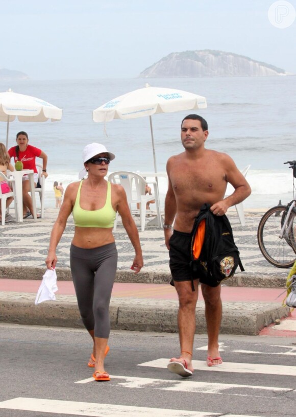 O casal se divide entre Rio de Janeiro e São Paulo. Quando eles estão no Rio, costumam ser vistos caminhando na orla ou pedalando juntos