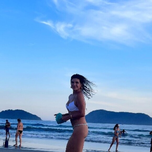 Nas redes sociais, fãs e admiradores elogiaram Cristiana Oliveira