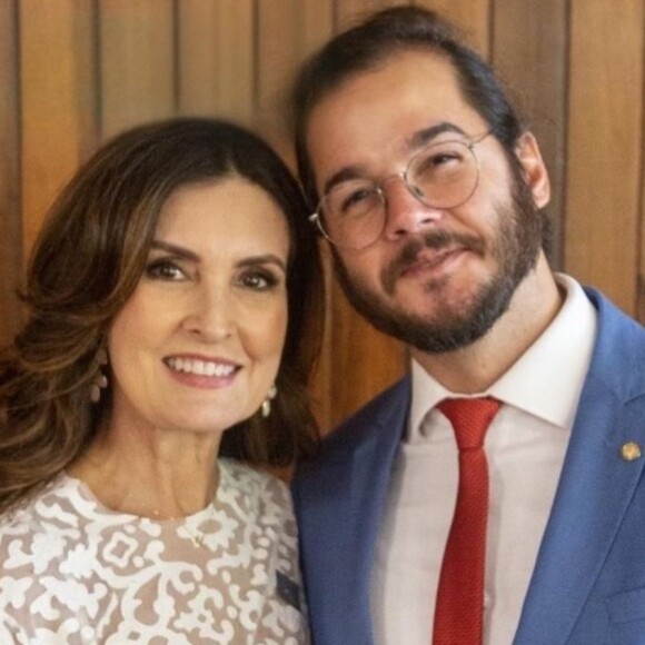 Fátima Bernardes e Túlio Gadêlha agitam redes sociais com suspeita de casamento