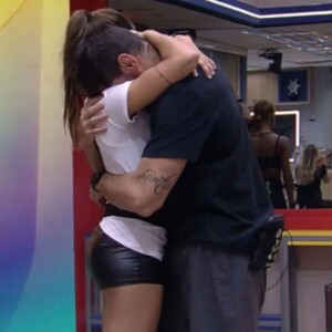 BBB 23: Key Alves consolou Cara de Sapato após recordar crime contra Leandro Lo
