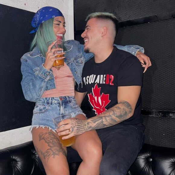 O relacionamento de Tati Zaqui e Thomaz Costa está em evidência