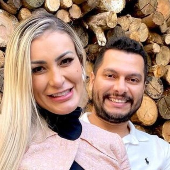 Andressa Urach saiu da casa do ex-marido na última semana