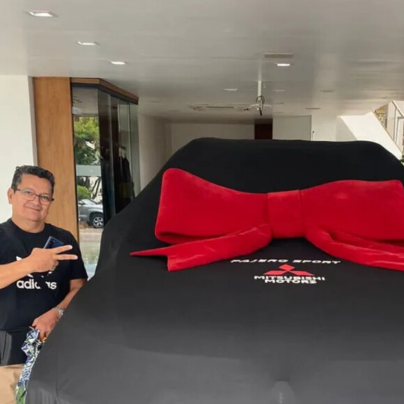 O carro do pai de Mel Maia foi comprado recentemente pela atriz
